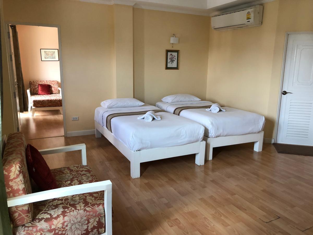 Hotel Triple Palms House Chiang Mai Esterno foto