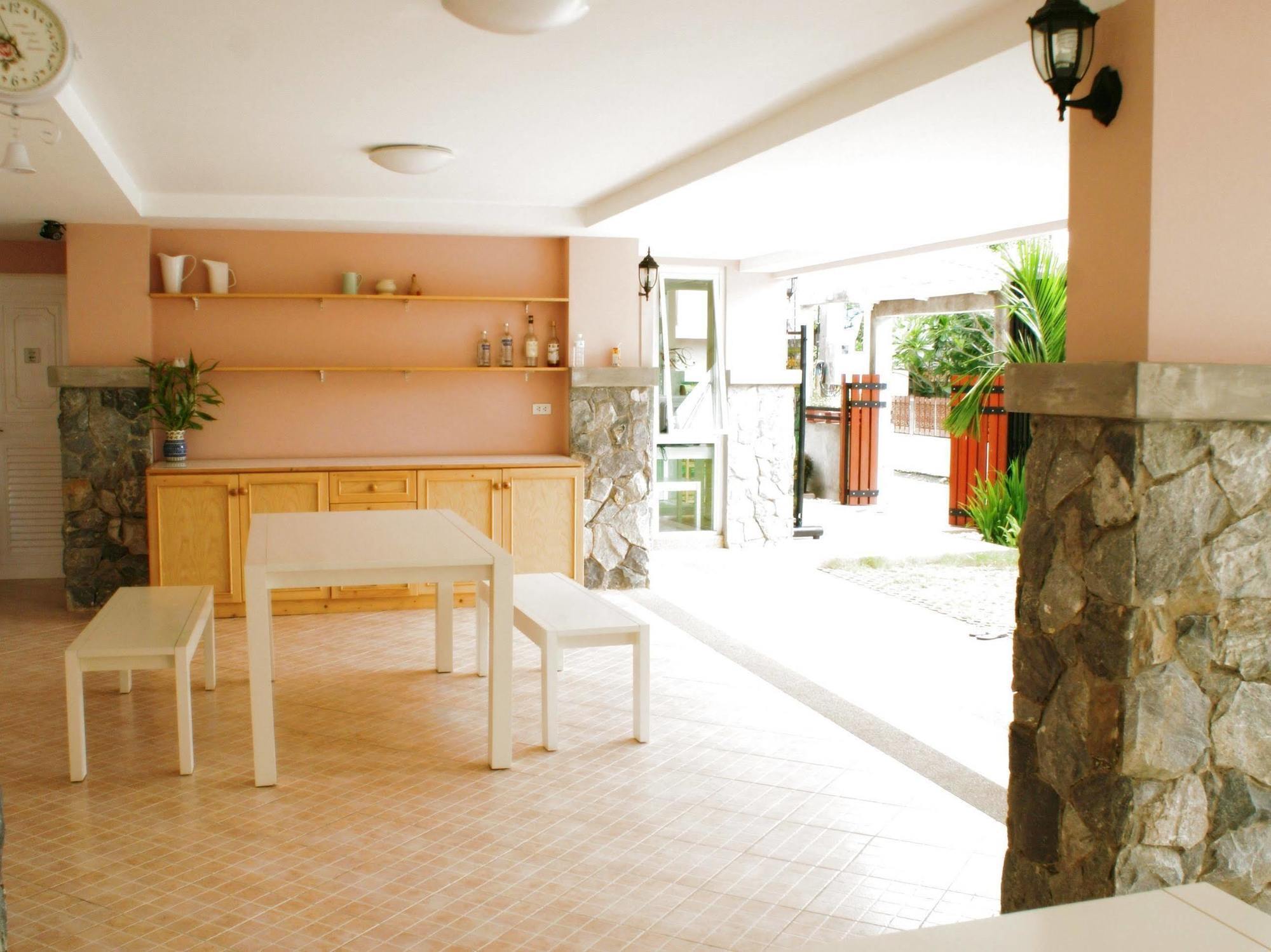 Hotel Triple Palms House Chiang Mai Esterno foto