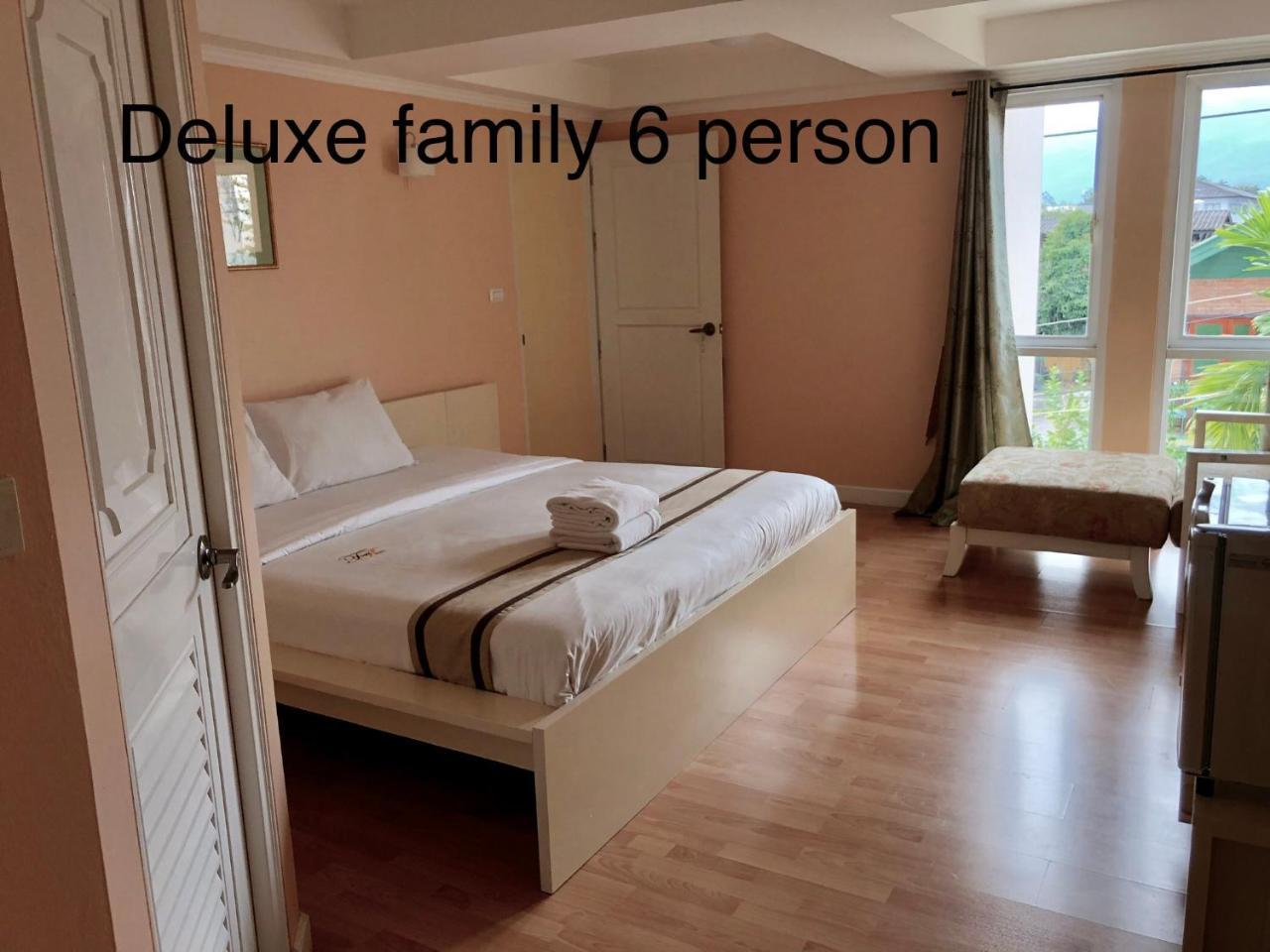 Hotel Triple Palms House Chiang Mai Esterno foto